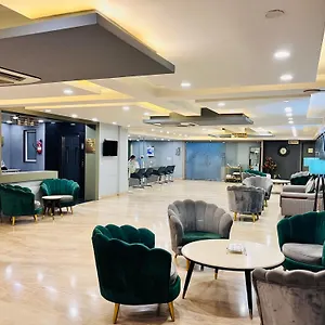 Western Blu , Delhi (National Capital Territory of India) India